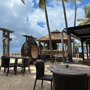 Le Nil Sainte-Anne (Grande-Terre)
